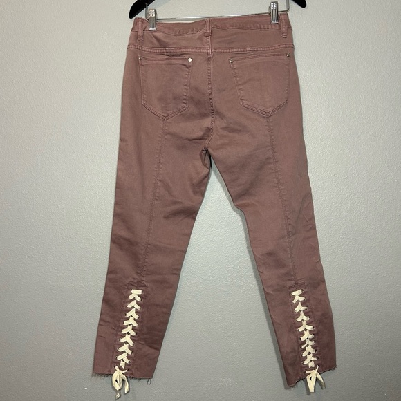 Cristina Mauve Pink Lace-Up Ankle Skinny Jeans Size 8 Trendy Statement Pants - Picture 1 of 6